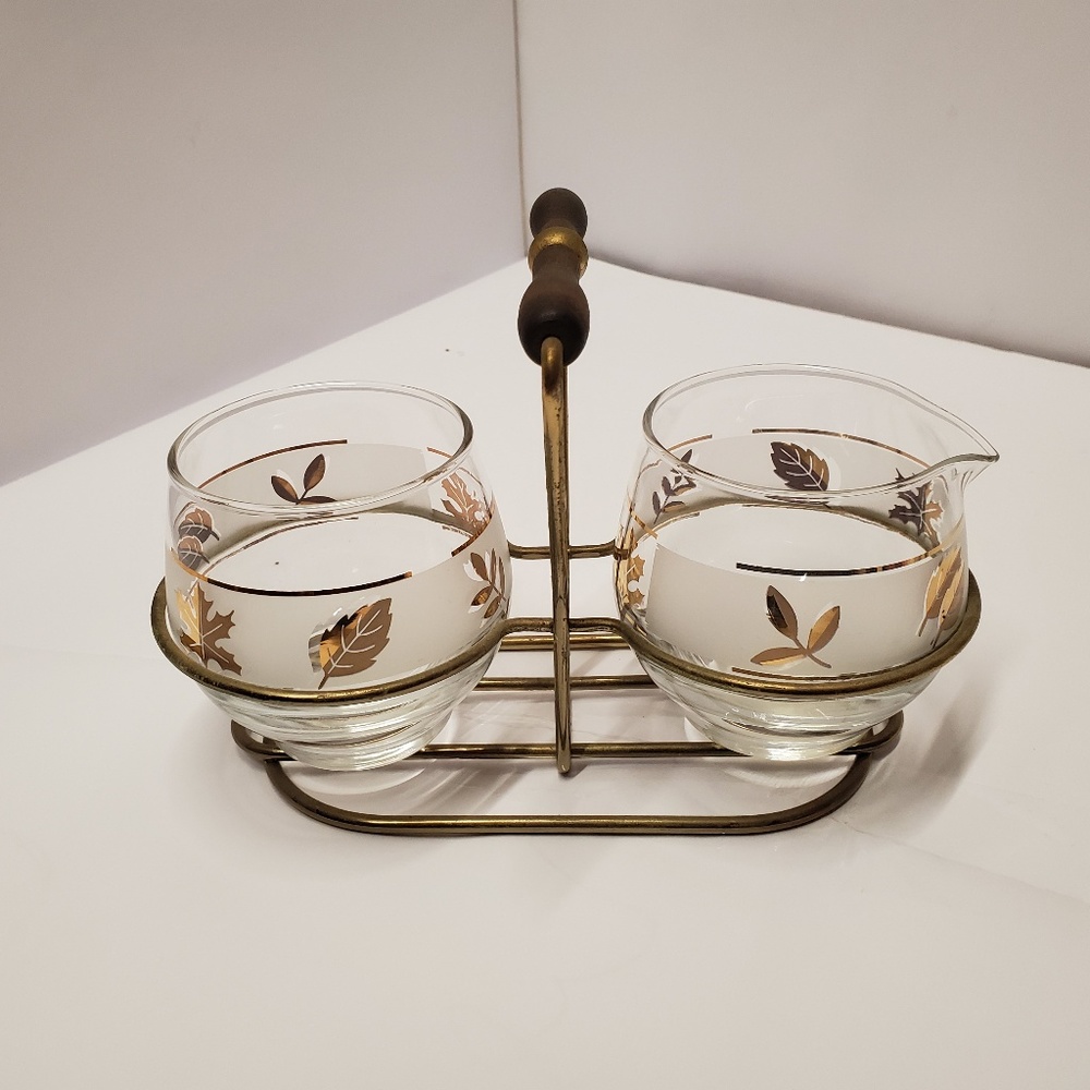 Mid Century modern Creamer and sugar set in rack